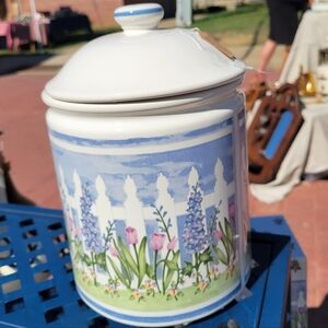 Delphinium Compliments Collection White Blue Tulips Floral Canister Jar Lid